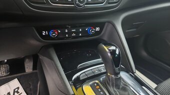 Opel Insignia ST 2.0 CDTI S&S Edition AT8 - 17