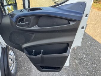 Prodám Iveco Daily 35S160,6míst,MAXI,10/2021,DPH - 17