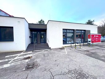 Kompletne zrekonštruovaný priestranný 2i byt - TOP lokalita - 17