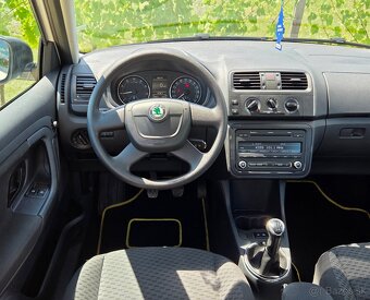 Škoda Fabia 1.2 51KW/70 koní 05/2010 - 17