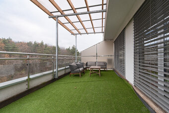 LUXUSNÝ 4 IZB BYT (Penthouse) s TERASOU s VÝHĽADOM na MESTO - 17