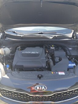Kia sportage 2.0 crdi 4x4 automat - 17