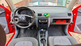 Škoda Fabia 1.2 HTP Junior - červená - 17