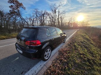 Predám golf 6 1.6 TDI 2012 - 17