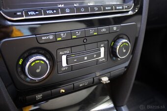Škoda Octavia 1.8 TSI L K DSG - 17