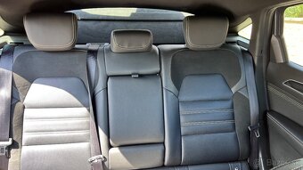 Renault Arkana E-Tech Engineered 145 A/T - 17