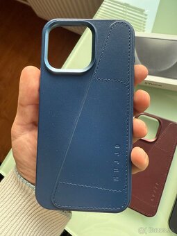 iPhone 15 Pro Max 256GB black titanium + 3x kožené kryty - 17