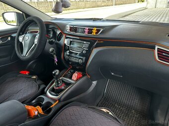 Nissan Qashqai 1.5 dCi 2015 - 17
