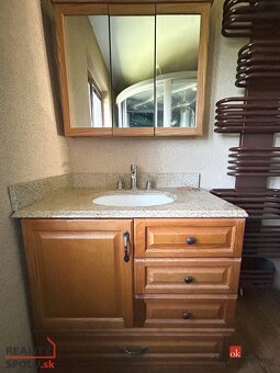 NA PREDAJ / Murovaný rodinný dom sa samote pri Ružíne - Veľk - 17