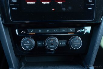 VW Passat Variant GTE TSI Hybrid - 360kamery,Ambient - 17