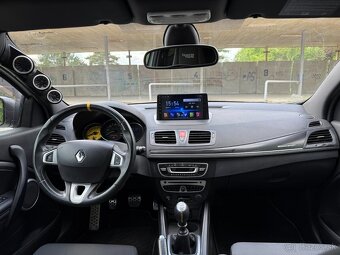 Renault Mégane III 2,0T RS CUP - 17
