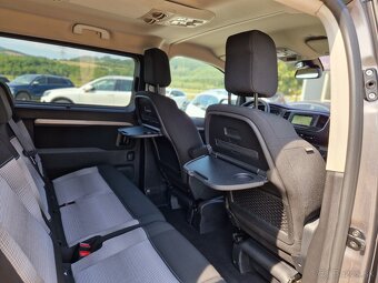 Citroën Jumpy Spacetourer 2.0 Blue-HDi 150k BUSINESS 8 Miest - 17