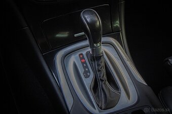 Opel Insignia 2.0 Turbo 250k ECOTEC Sport 4x4 AT6 - 17