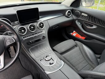 Mercedes-Benz C trieda Kombi 220 d 4matic 9G - 17