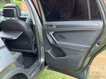 Volkswagen Tiguan Allspace 2.0 TDi R-line - 17