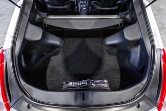 Nissan 370Z 3.7 V6 Coupe - 17