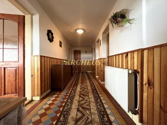 PREDAJ - RODINNÝ DOM S VEĽKÝM POZEMKOM, REŠOV, BARDEJOV 8 KM - 17