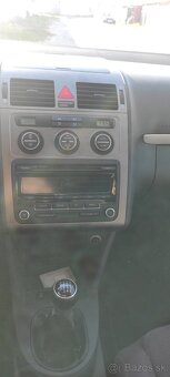 Volkswagen Touran 1.9 TDI - 17
