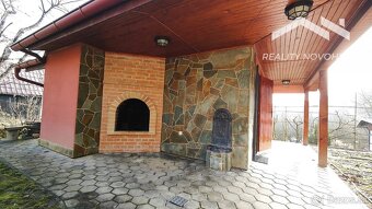Murovaná chatka s vlastným kúskom raja na Vinici - 17