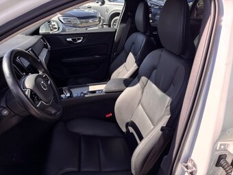 Predám VOLVO V60 Cross Country 2,0 B5 184kW AT8,  SK - 17