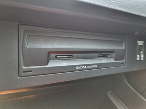 Škoda OCtavia III Facelift 2,0 TDi DSG Ambition - 17