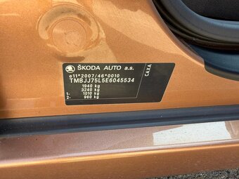 ► ŠKODA YETI 1,4 TSI - 90 KW, TOP KM, PARK. SENZORY◄ - 17