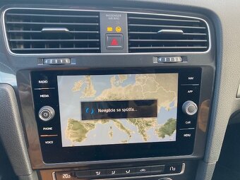Volkswagen Golf Variant VII 1.4 TSI 92kW,NAVI,2018,105038km - 17