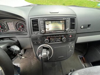 Volkswagen Multivan 2.0 TDI Highline 7-miestny - 17