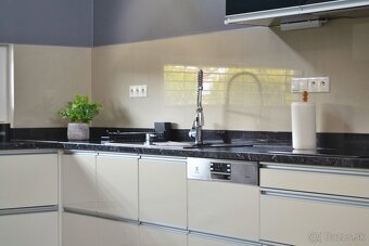 PREDAJ- DOMČEK S A0 ENERGETICKÝM CERTIFIKÁTOM - MALÝ LAPÁŠ - 17