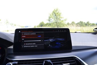 BMW 5 Touring 530d xDrive Mpaket Laser display key panorama - 17