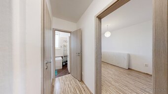 Rezervované 3-izbový byt, 67 m² + lodžia - 17