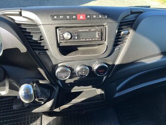 Iveco Daily 3.0,35S17,8p.,čelo ,klima,DPH - 17