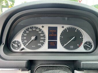 Mercedes-Benz B trieda 180 CDI CHROM - 17
