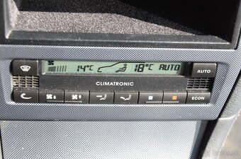 Škoda Octavia RS 1.8 Turbo 132kW - 17