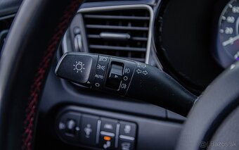 Kia ProCeed 1.6 T-GDi GT A/T, ZÁRUKA - 17