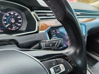 VW Passat Variant DSG 140KW 4motion 2018 Highline - 17