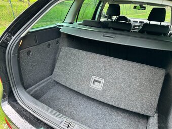 Škoda Octavia 1.6 TDI 2012 Bluetooth Senzory Výhřev Rozvody - 17