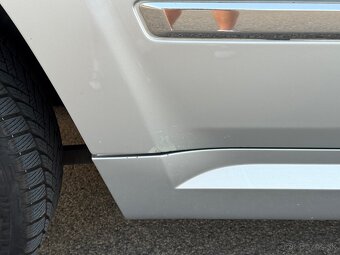 Jeep Grand Cherokee SRT-8 | 6.1 V8 HEMI - 17