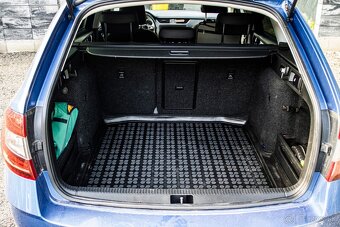 Škoda Octavia Combi 2.0 TDI Ambition DSG - 17