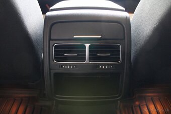 Volkswagen Touareg II 3.0 V6 TDI 4MOTION - 17