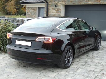 Tesla Model 3 STANDARD RANGE TOP SK SPZ 2019 - 17