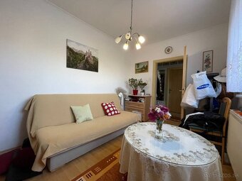 Na predaj - Vybavený, praktický, funkčny 4 izb. dom Brodské - 17
