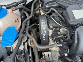 ► ŠKODA OCTAVIA 1,6 MPI ACTIVE - 75 KW, TOP KM ◄ - 17