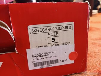 BRANKÁRSKE KORČULE CCM RIBCOR 44K JR, velikost 5D, EUR38.5 - 17