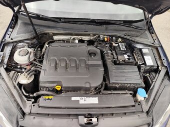 Predám Volkswagen Golf combi 7,5 2.0 TDI - 17