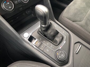 Volkswagen Tiguan Highline 2.0TDI DSG 4Motion - 17