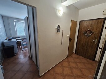 3 i zariadený byt s parkovacím státím, BONUSOM v Seredi - 17