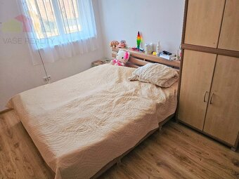 RODINNÝ DOM - PODLUŽANY - 4 IZBOVÝ -148 M2 NA POZEMKU 1049 M - 17