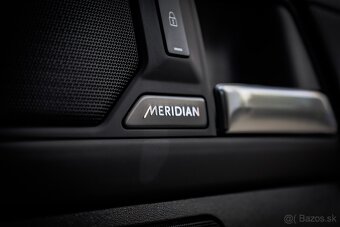 Land Rover Defender 110 3.0D I6 D250 MHEV SE MERIDIAN AT AWD - 17