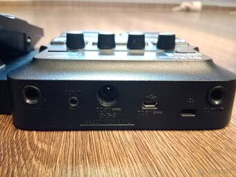 Zoom G1X Four - 17